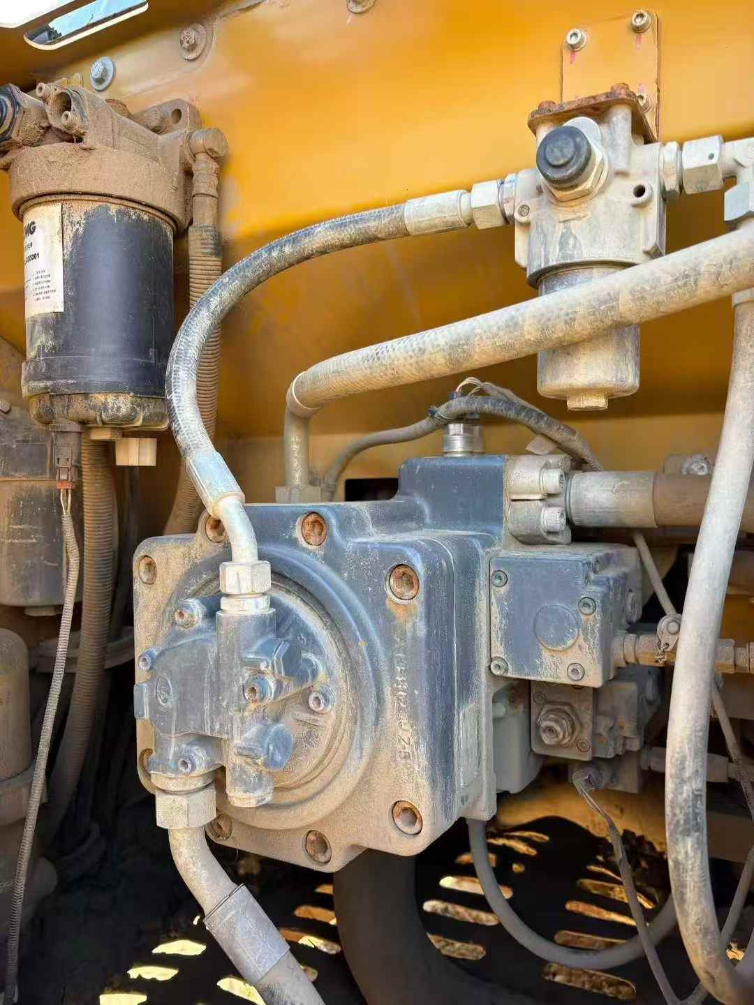 Used XCMG LW200 Excavator 2021 Model / 4