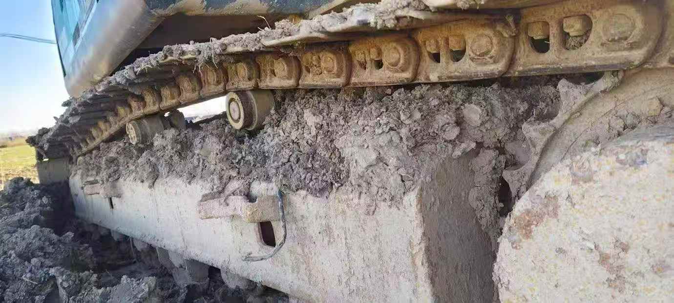 Used Kobelco SK200 Excavator 2016 Model / 8