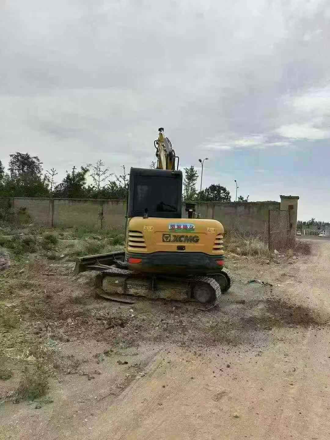 Used XCMG XE60 Excavator 2016 Model / 2