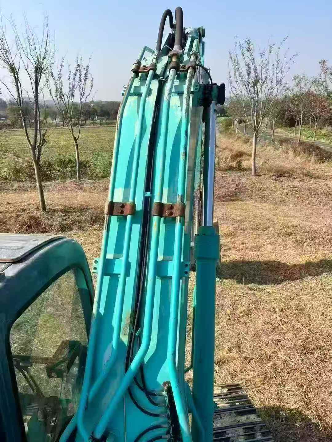 Used Kobelco SK200 Excavator 2014 Model / 8