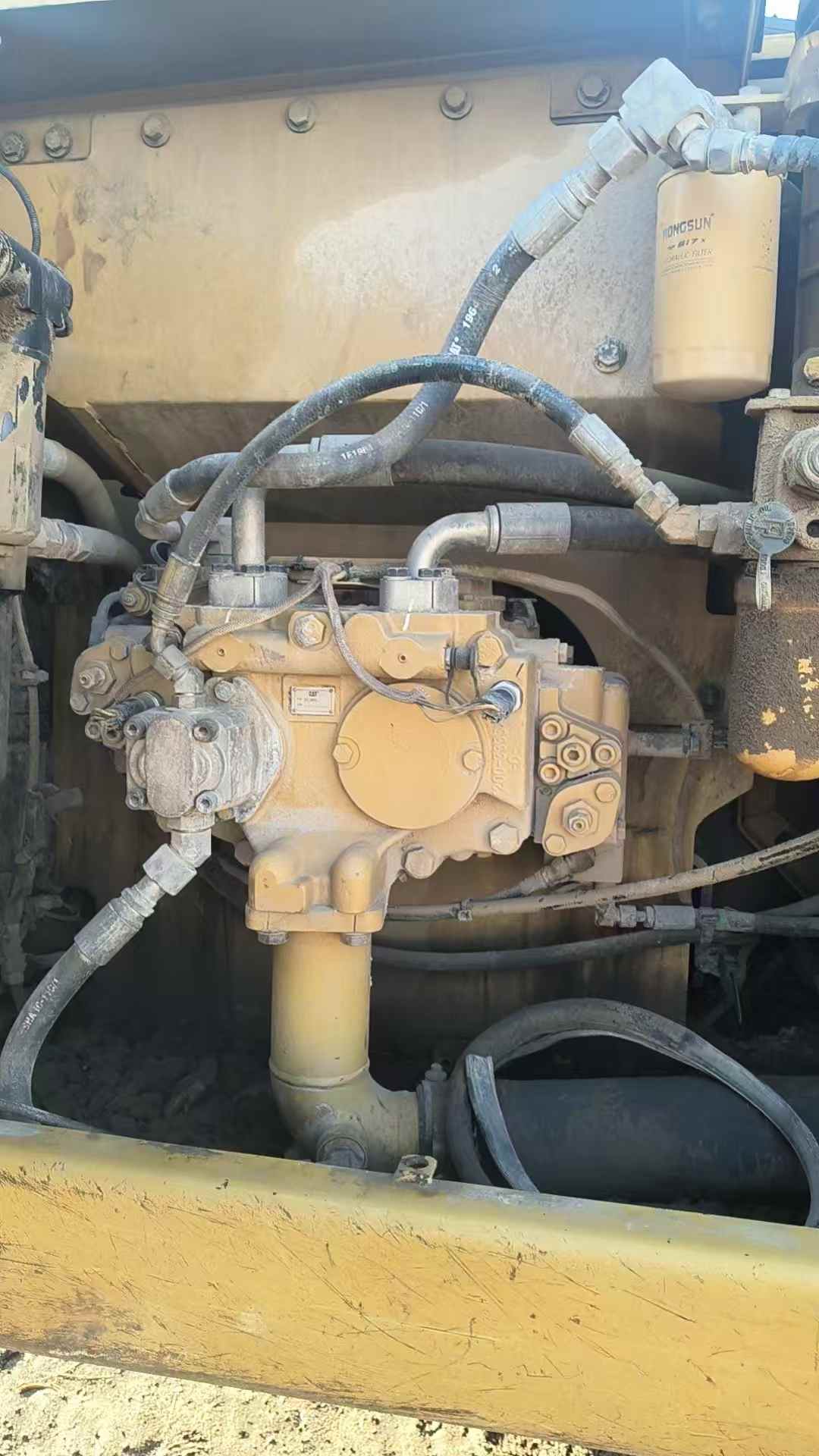 Used Caterpillar 320D Excavator 2014 Model / 4