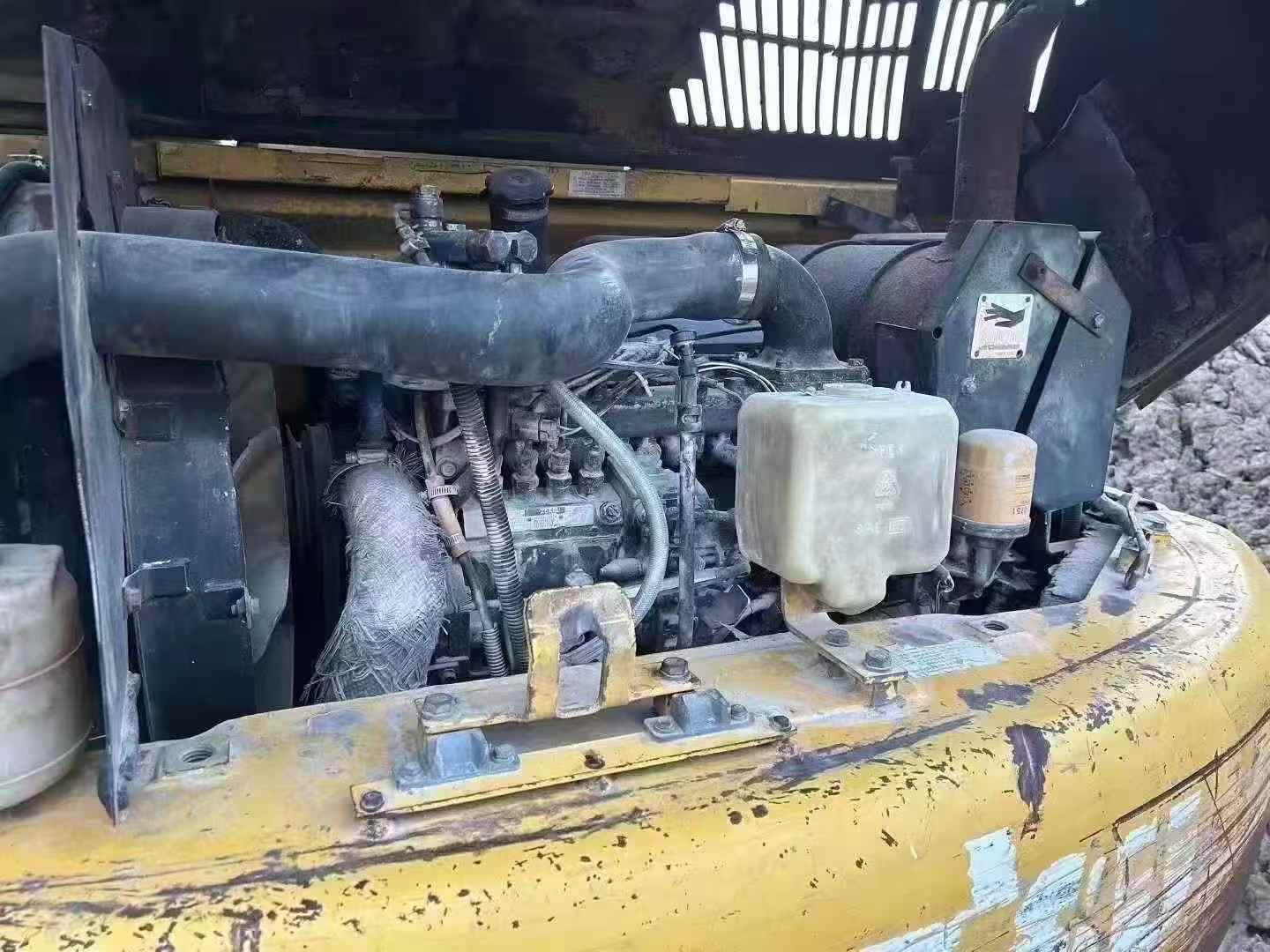 Used Komatsu PC60 Excavator 2010 Model / 3