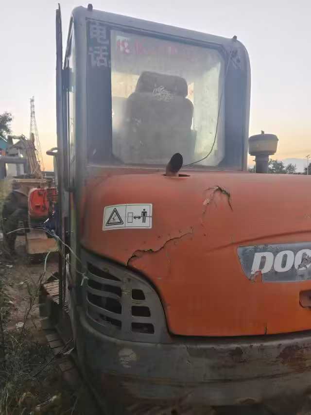 Used Doosan DX60 Excavator 2016 Model / 7