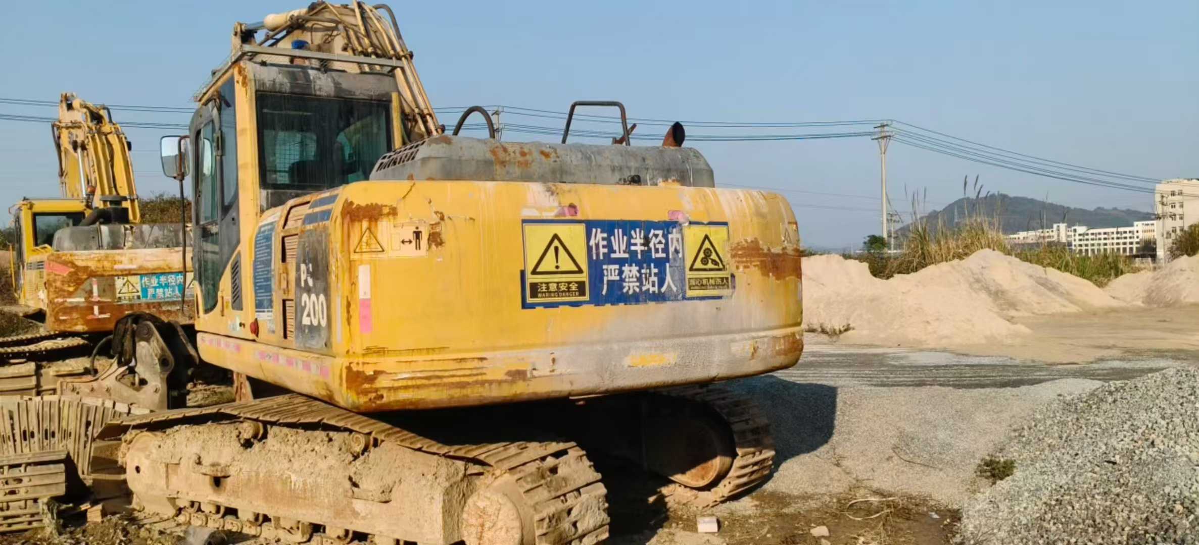 Used 小松 PC200 Excavator 2016 Model