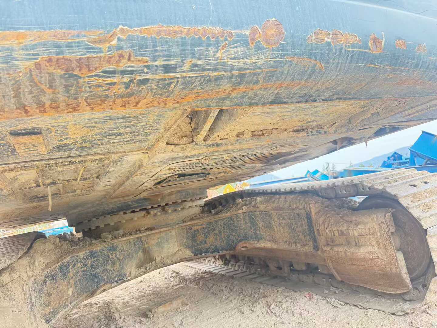 Used Hyundai R305LVS Excavator 2020 Model / 4