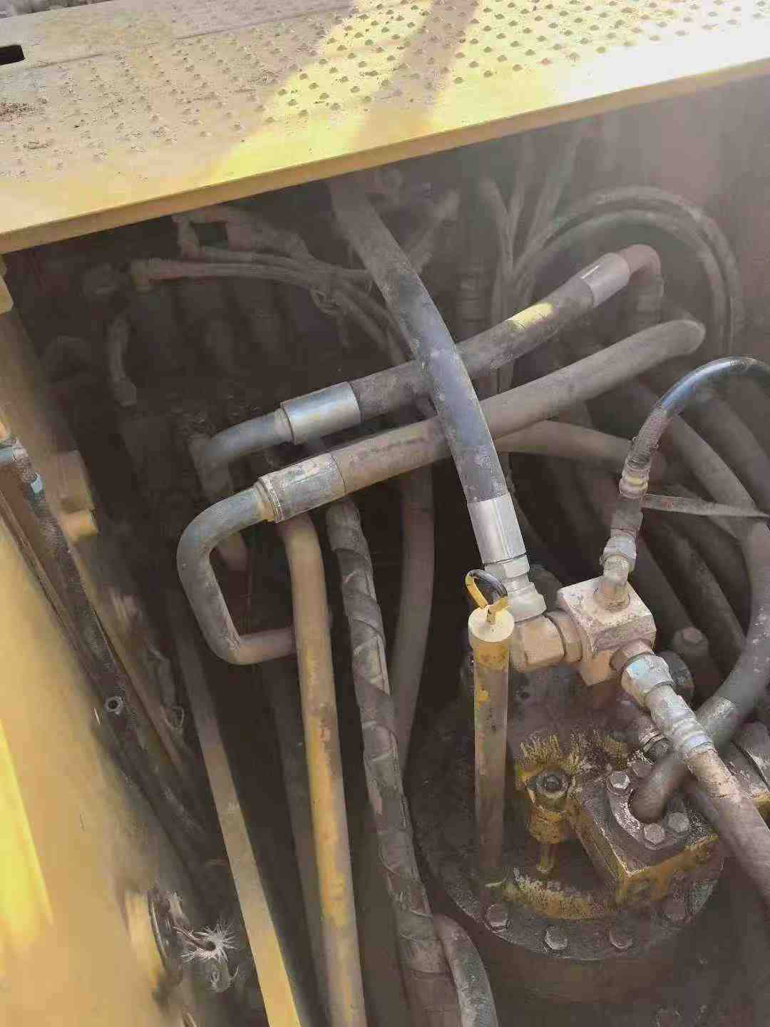 Used Caterpillar CT20 Excavator 2012 Model / 6