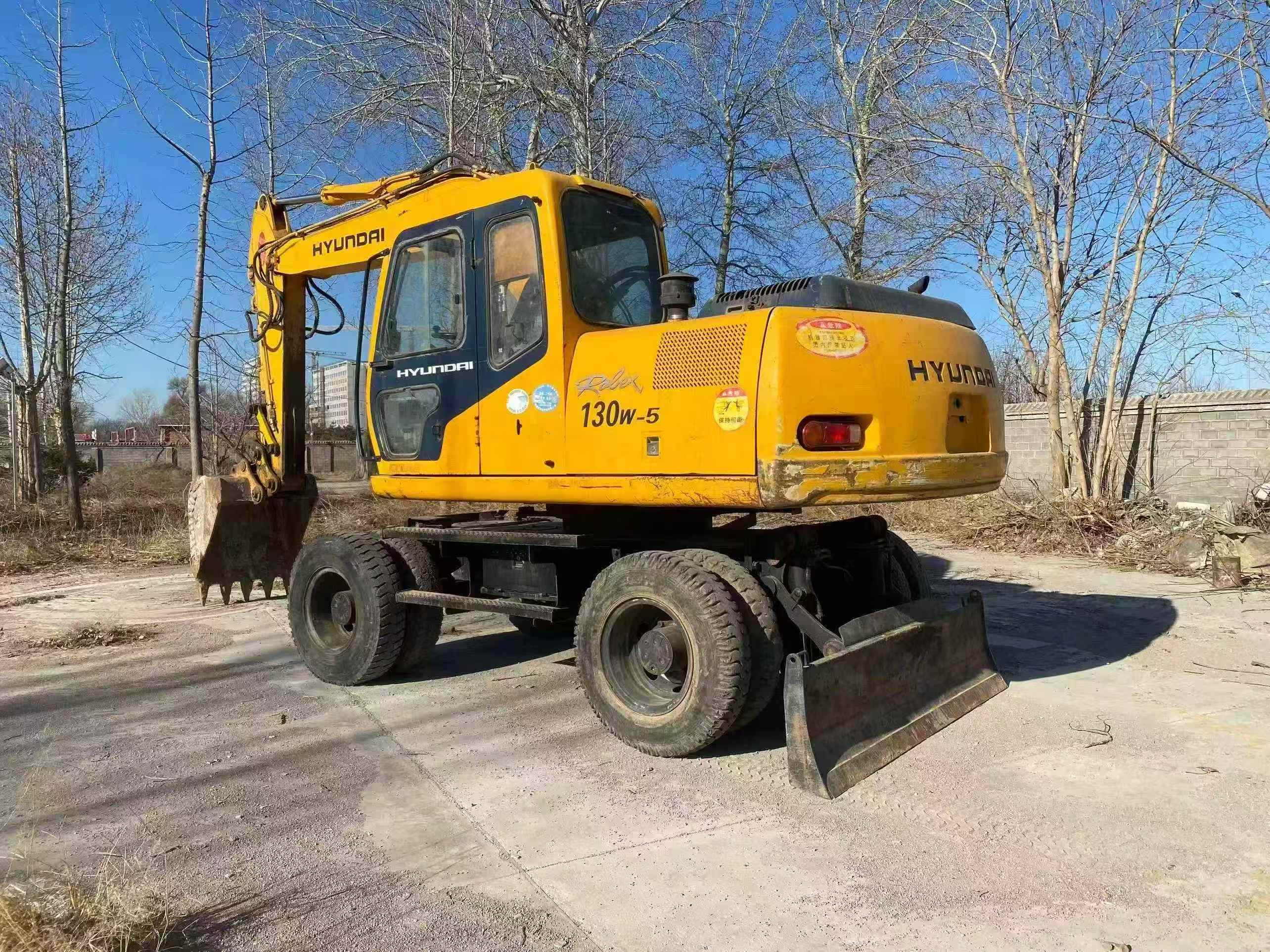 Used Hyundai R130W-5 Excavator 2016 Model / 2
