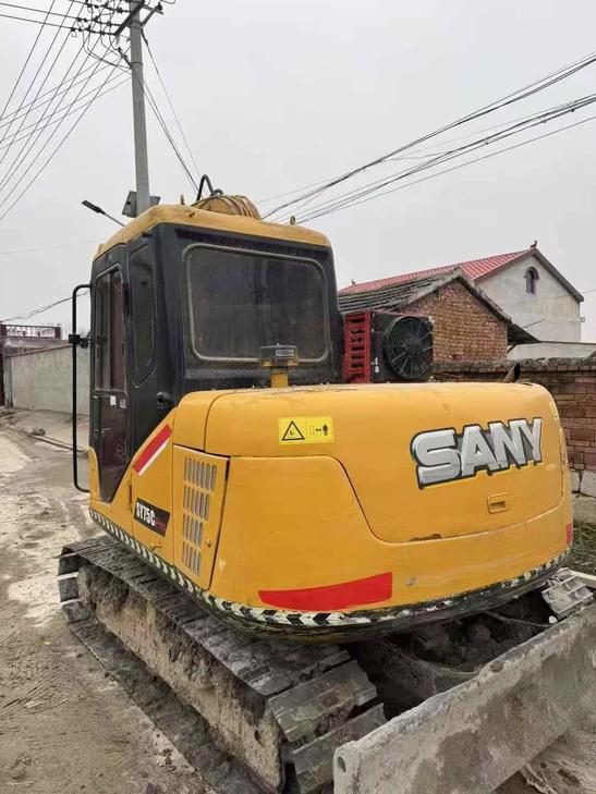 Buy Sany SY75 Used Excavator / 1