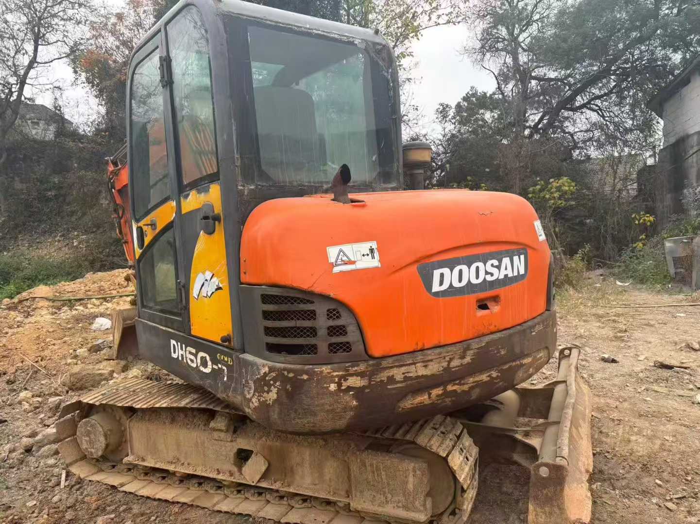 Used 斗山 DX60 Excavator 2016 Model