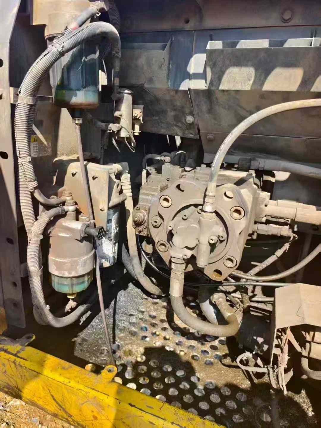 Used Sumitomo SH240-3 Excavator 2016 Model / 6