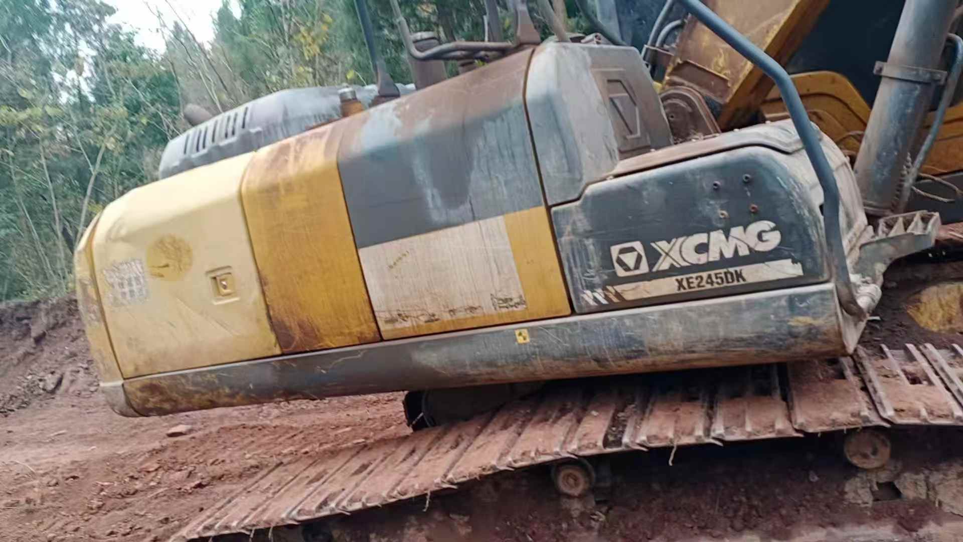 Used XCMG LW200 Excavator 2017 Model / 3