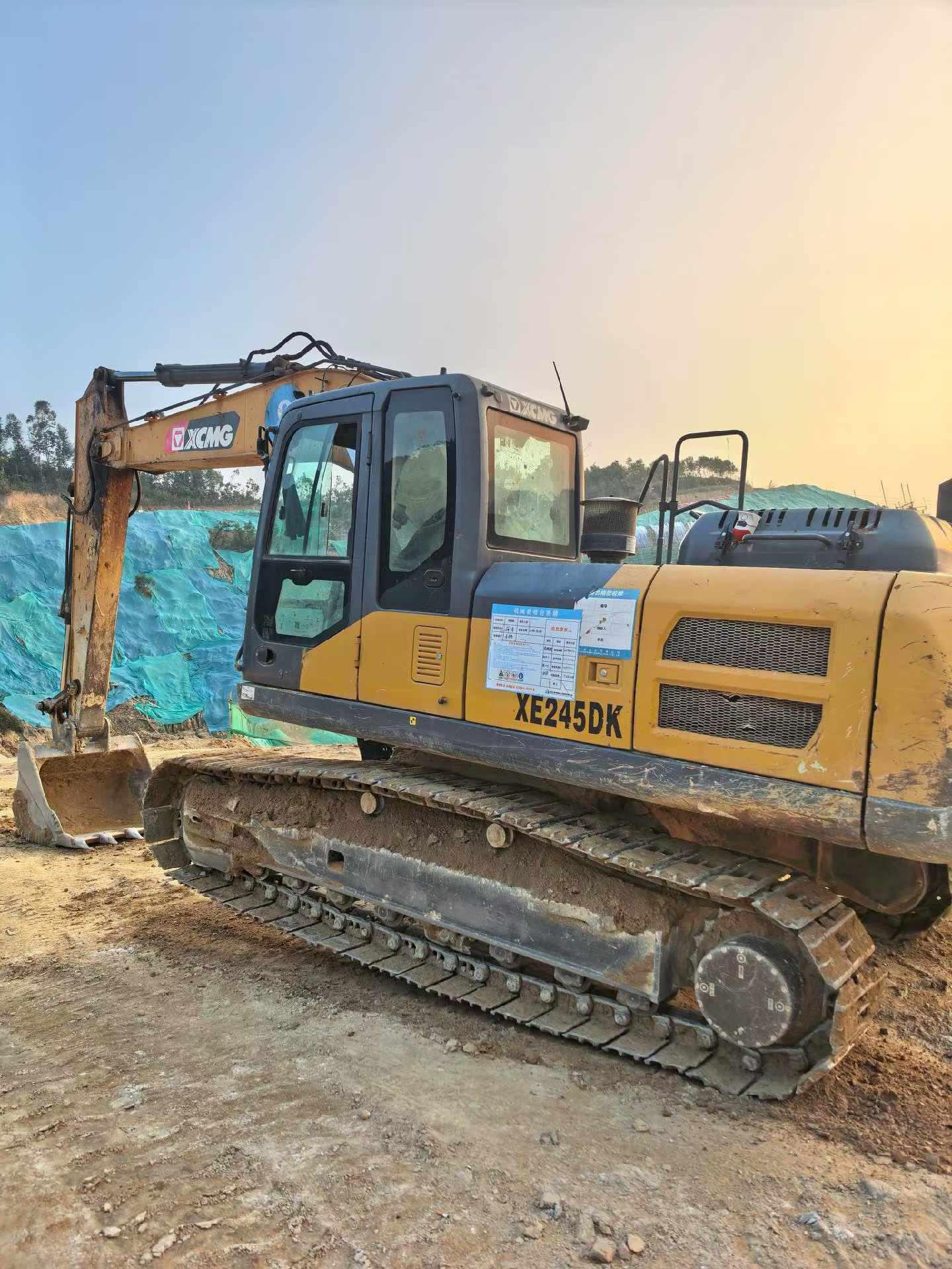 Used XCMG XE215DA Excavator 2020 Model / 2