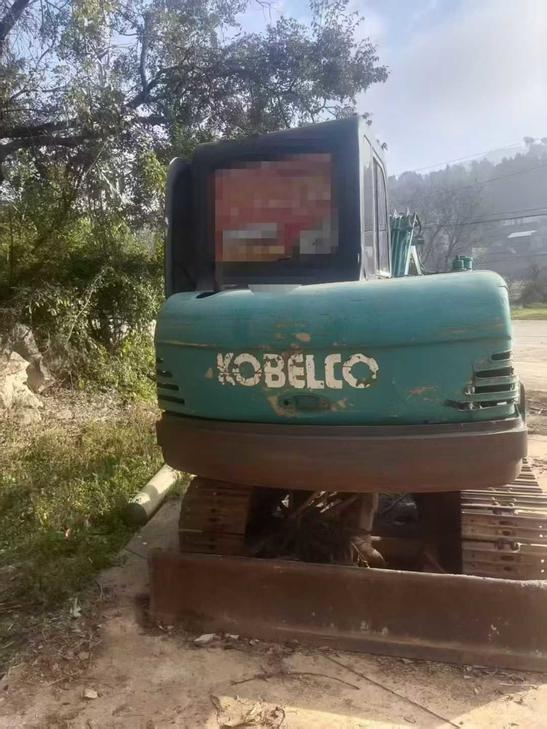 Buy Kobelco SK60 Used Excavator / 1
