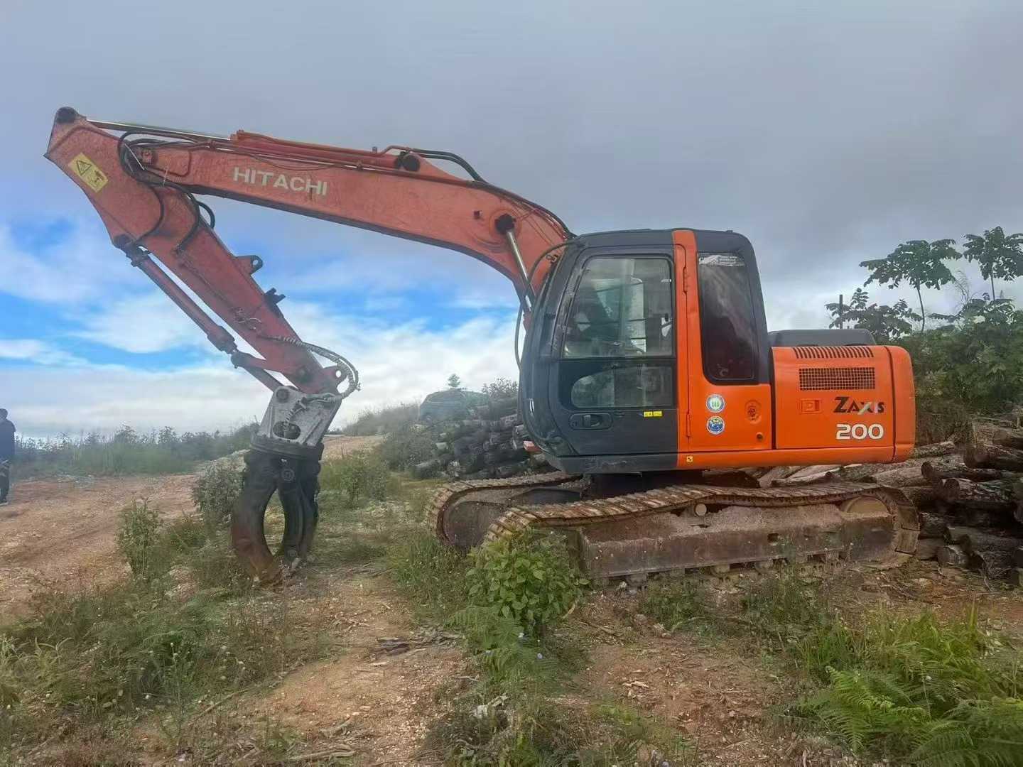 Used Hitachi ZX120 Excavator 2012 Model / 6