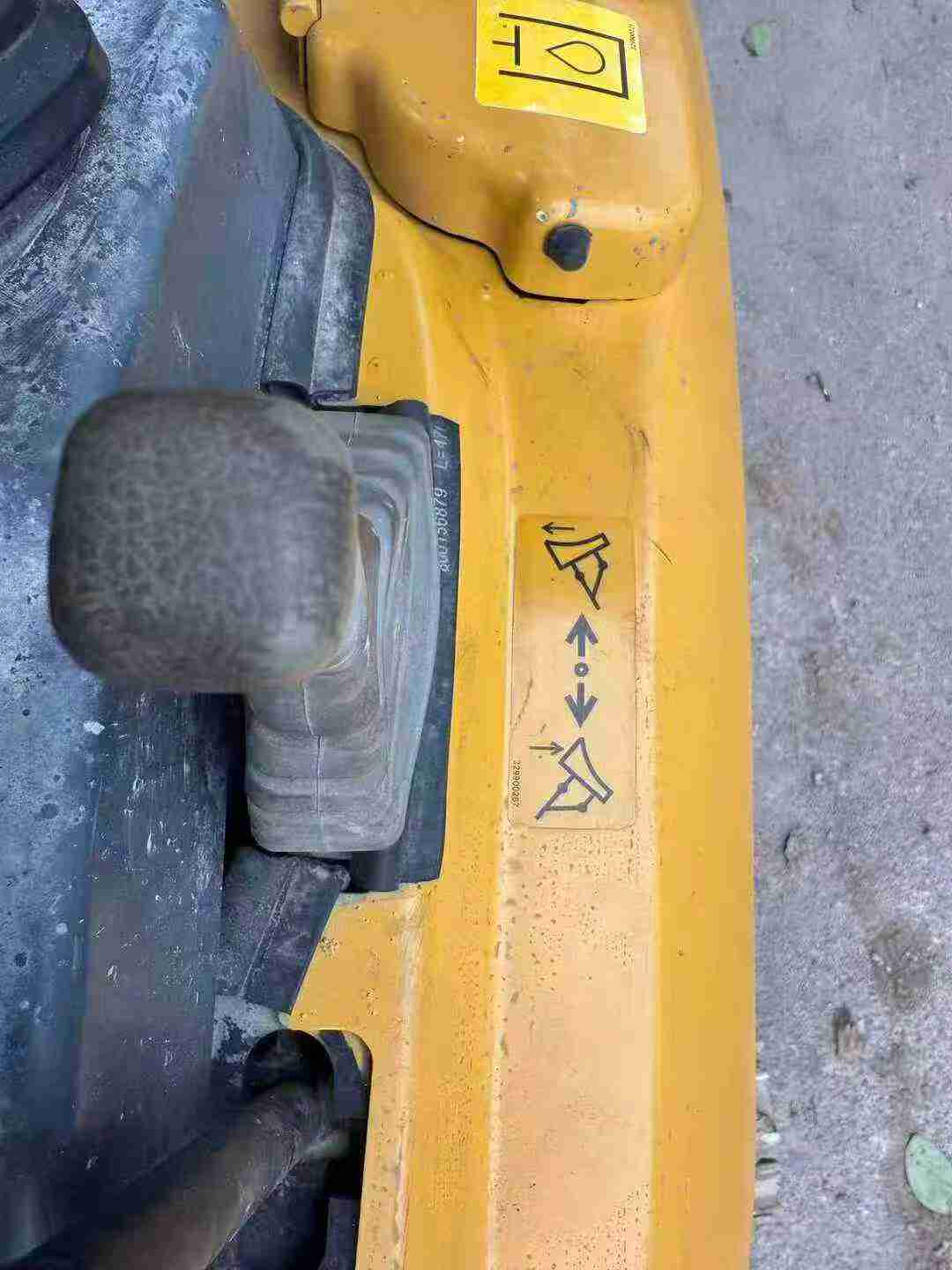 Used XCMG XE15 Excavator 2022 Model / 7