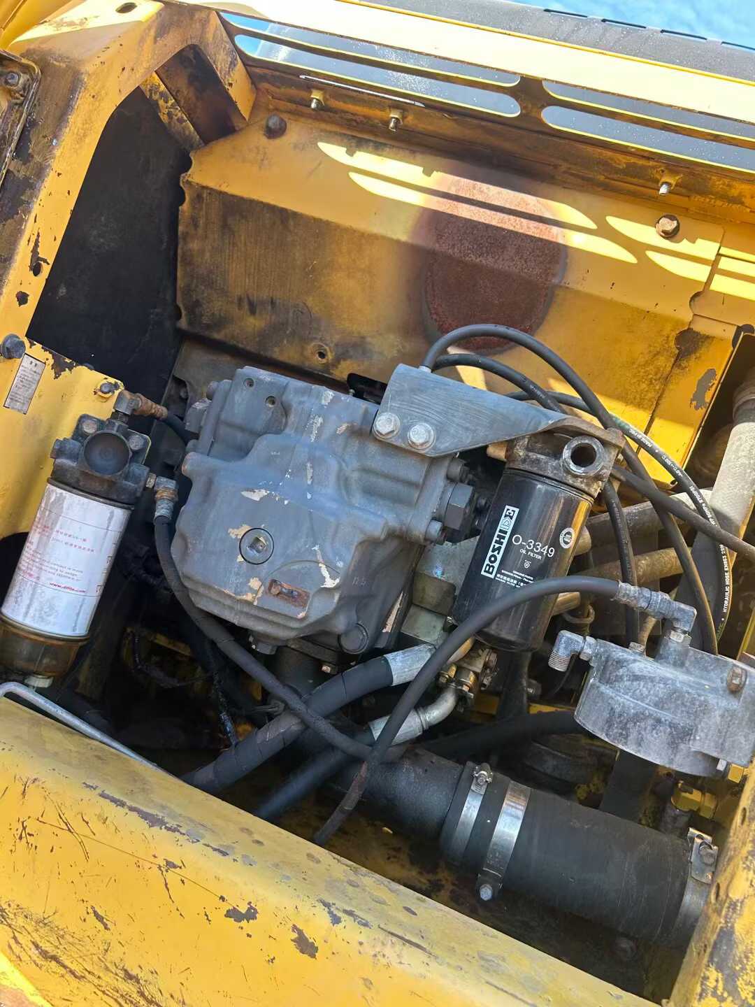 Used Komatsu PC200-8 Excavator 2016 Model / 7