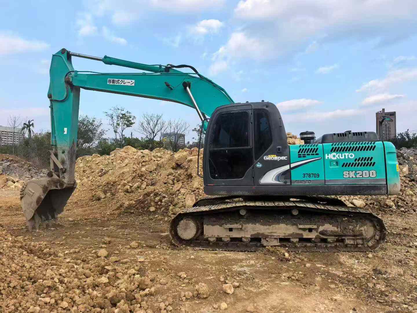 Used 神钢 SK200 Excavator 2016 Model