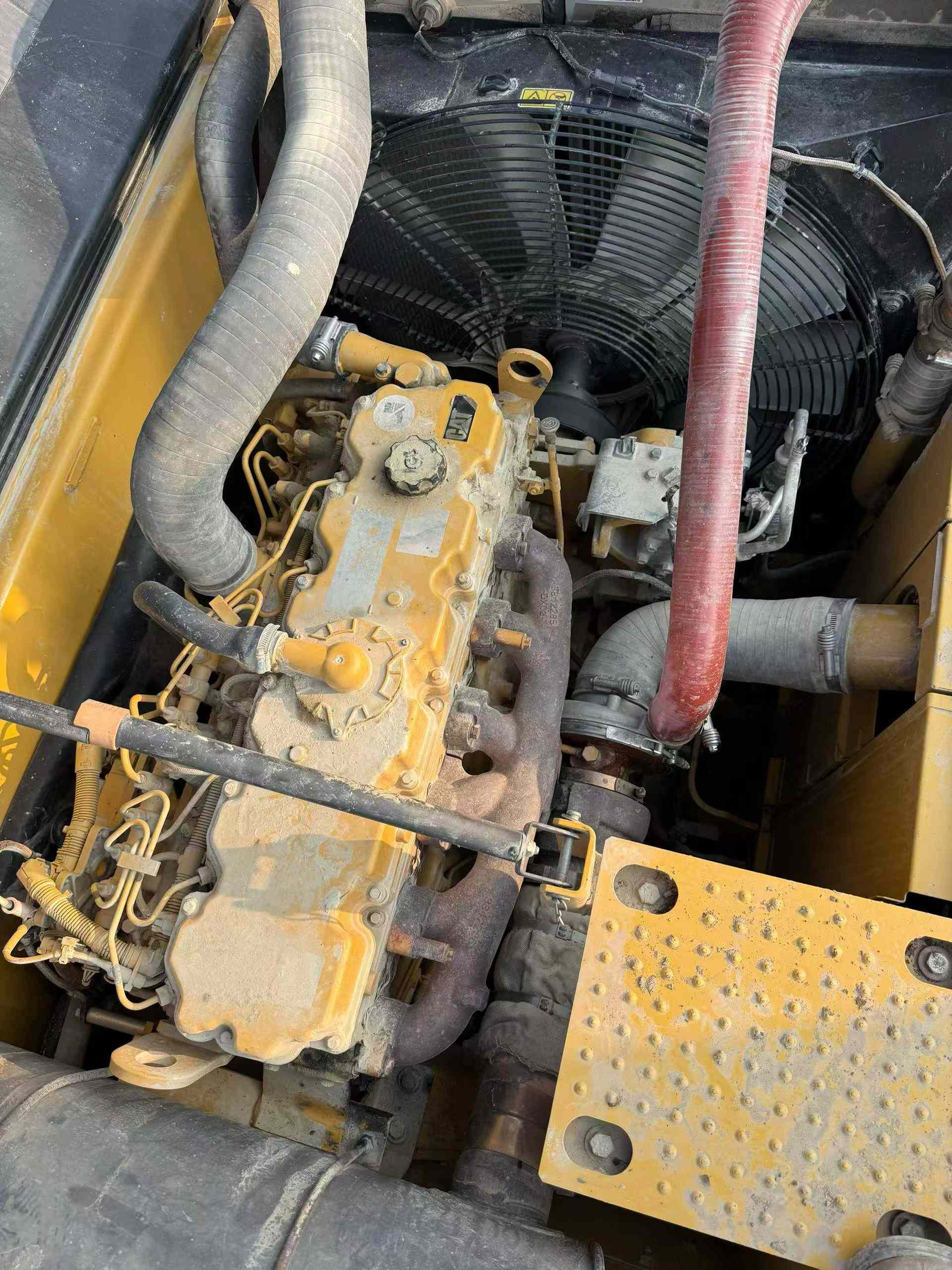 Used Caterpillar 330L Excavator 2018 Model / 7