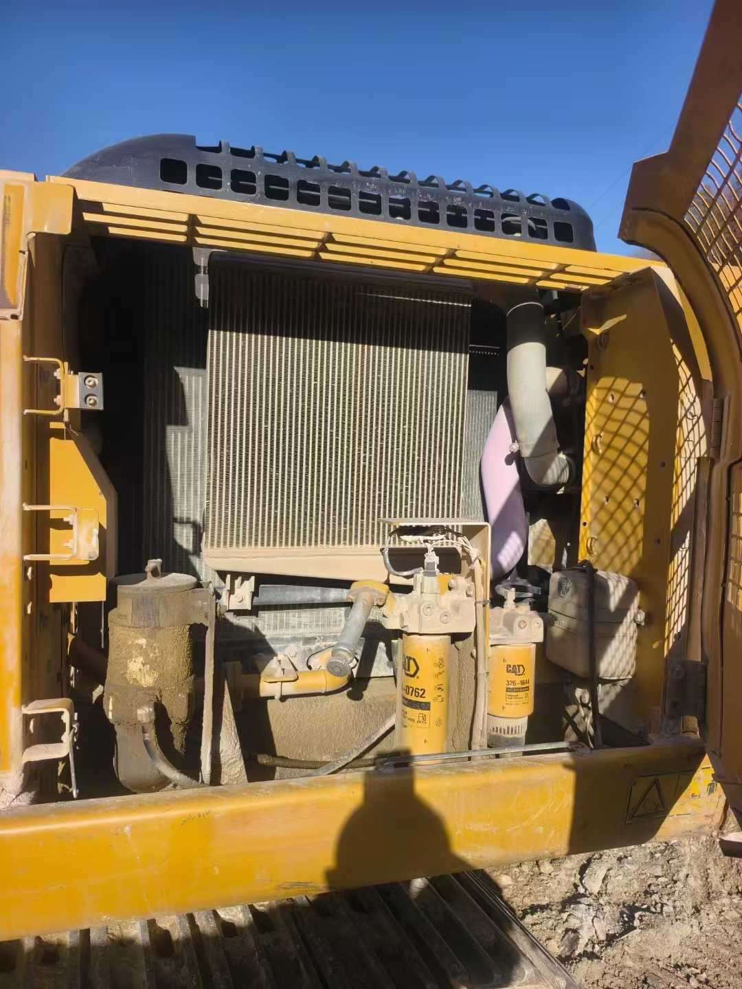 Used Caterpillar 329EL Excavator 2012 Model / 6