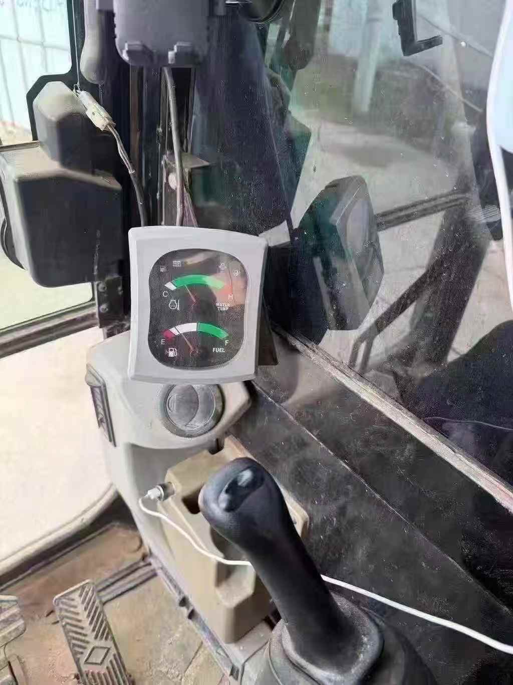 Used Caterpillar 307V2 Excavator 2014 Model / 8