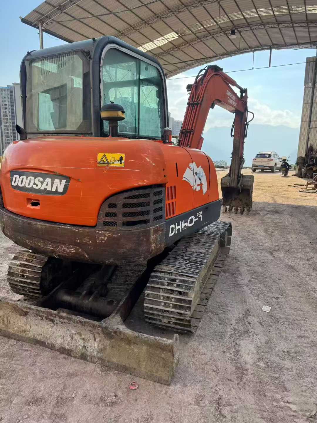 Used 斗山 DX60 Excavator 2016 Model