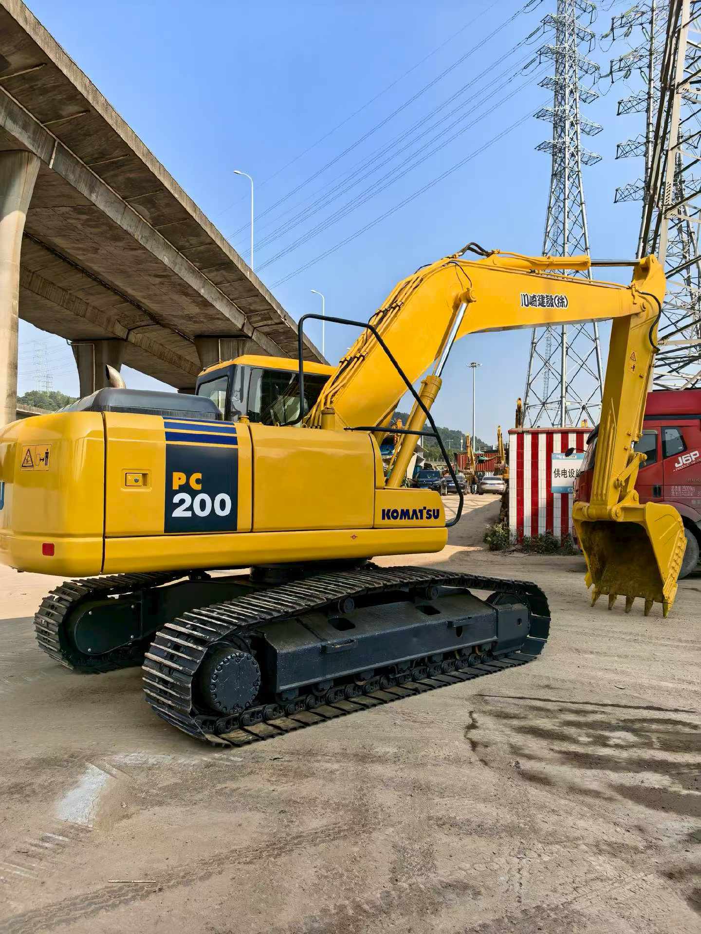 Used 小松 PW200-7 Excavator 2016 Model