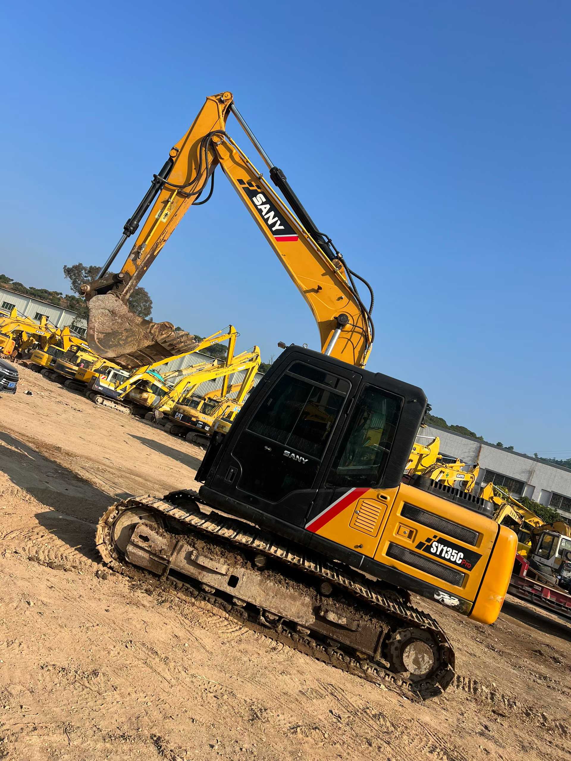 Used Sany SY135 Excavator 2016 Model / 2