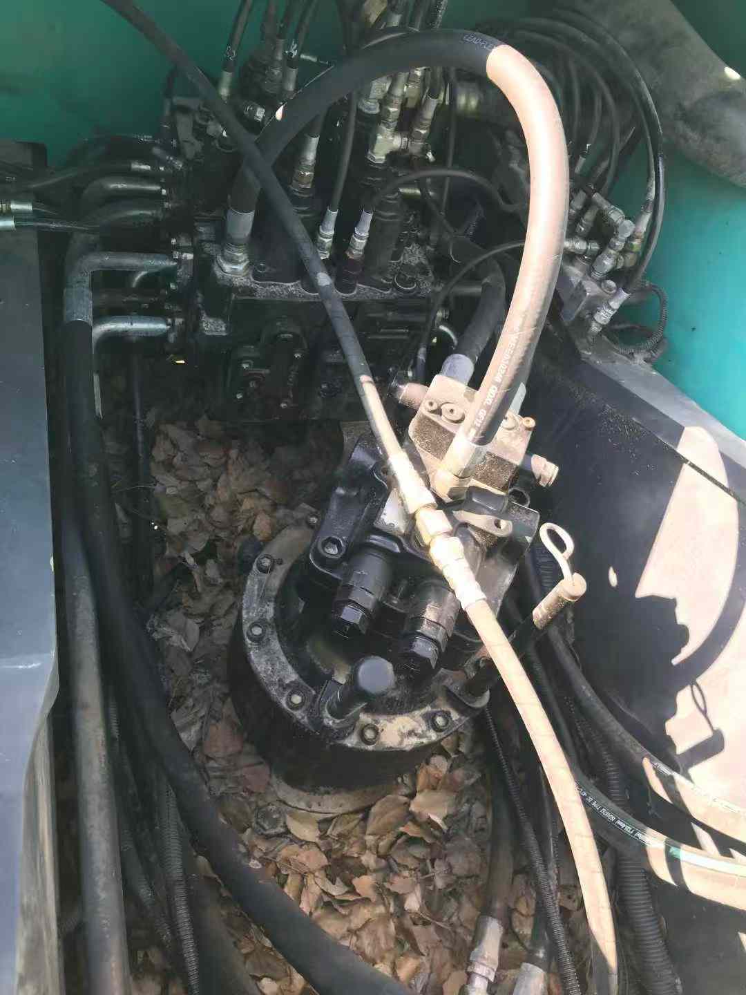 Used Kobelco SK200 Excavator 2016 Model / 4