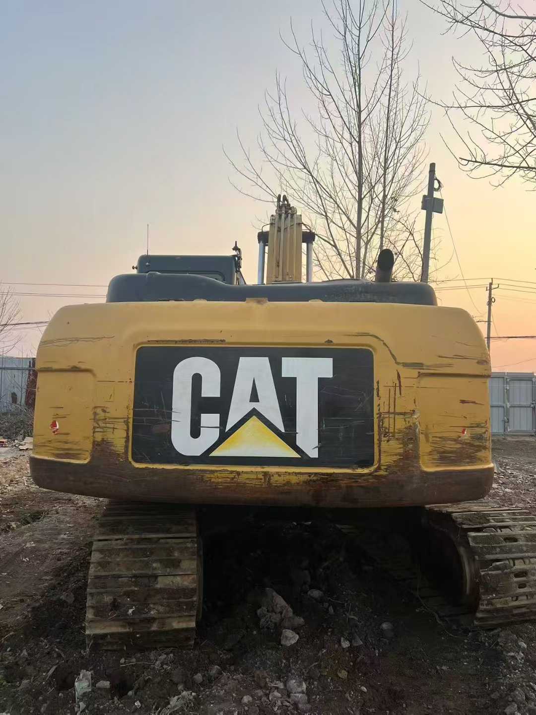 Used Caterpillar 323D2L Excavator 2014 Model / 8