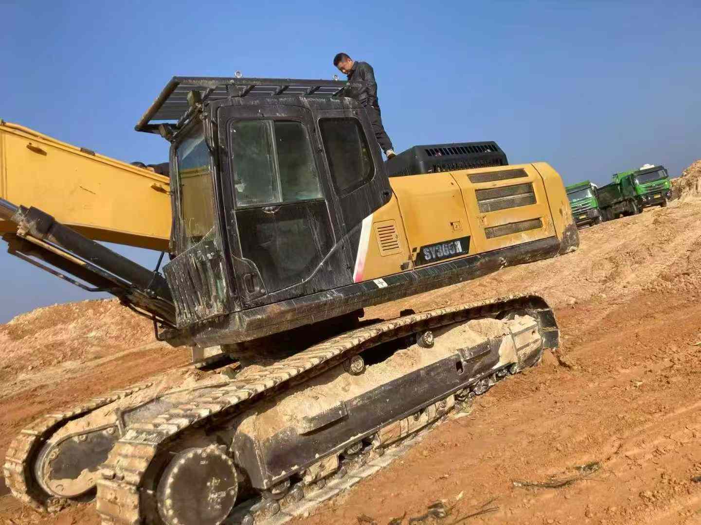 Used Sany SY365H Excavator 2017 Model / 3