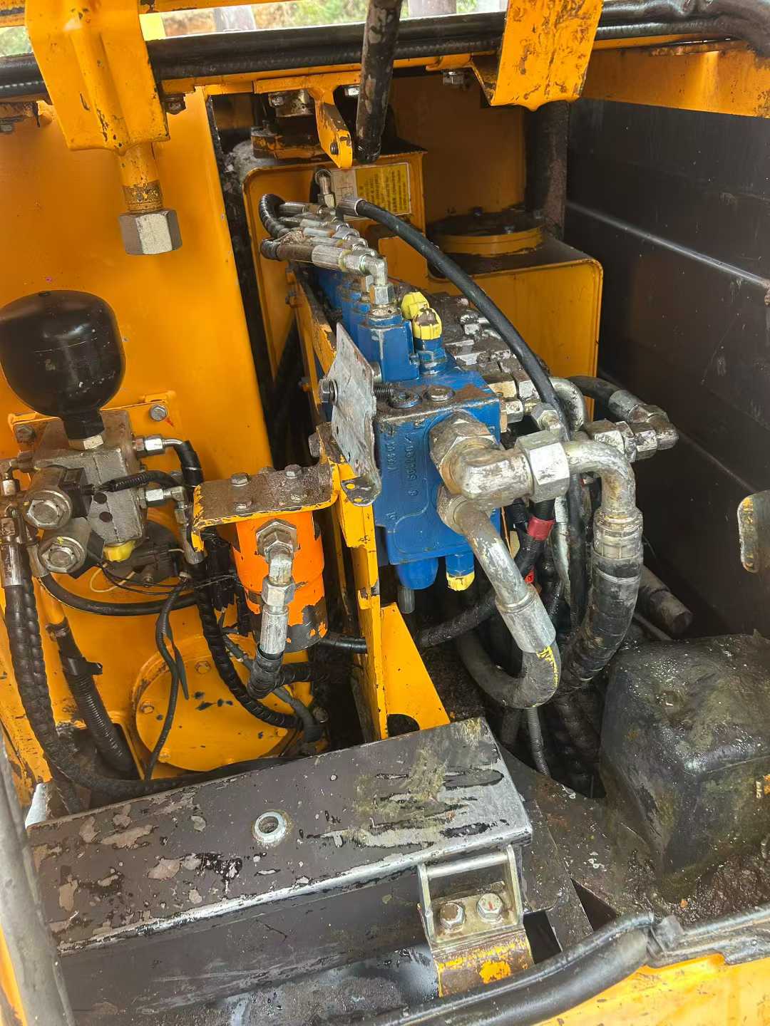 Used Sany SY60 Excavator 2014 Model / 4