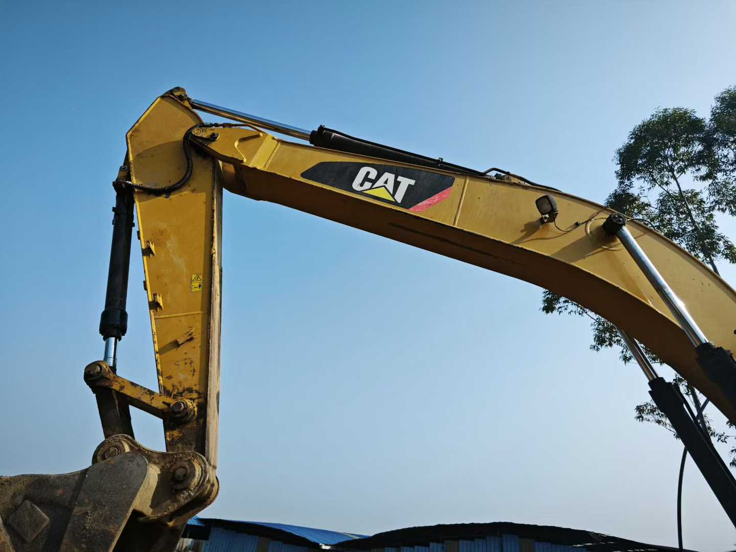 Used Caterpillar 320D Excavator 2014 Model / 7