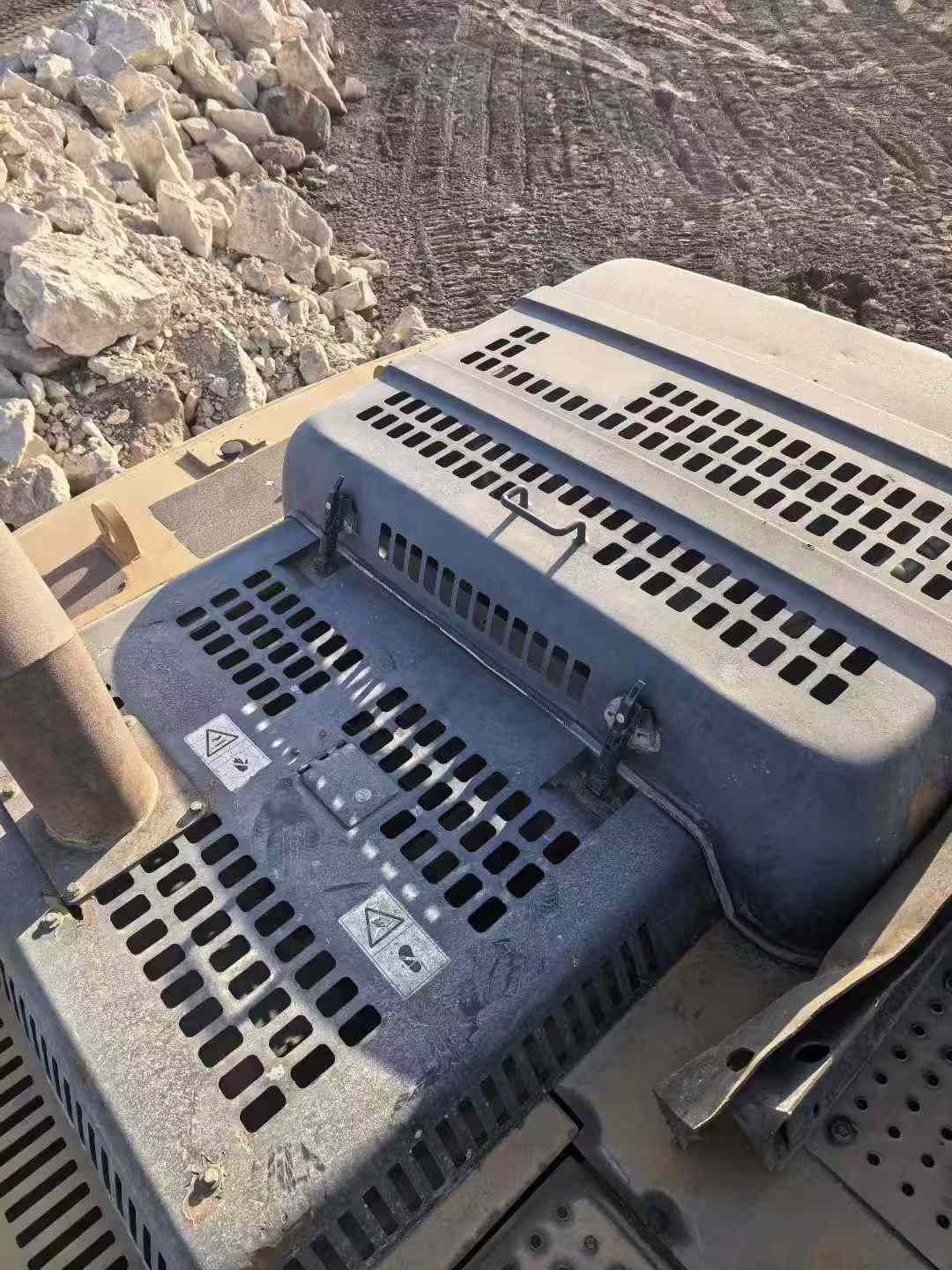 Used XCMG XE80 Excavator 2020 Model / 3