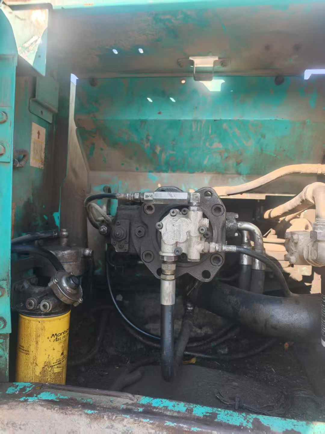 Used Kobelco SK210 Excavator 2010 Model / 2