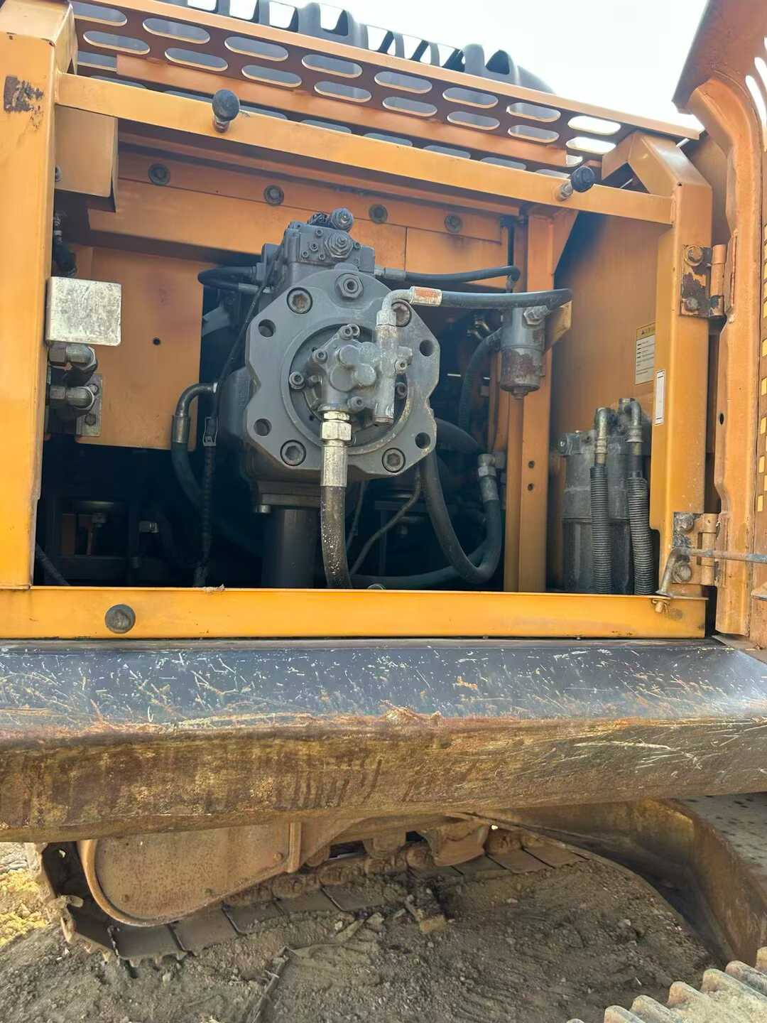 Used Sany SW305K Excavator 2014 Model / 5