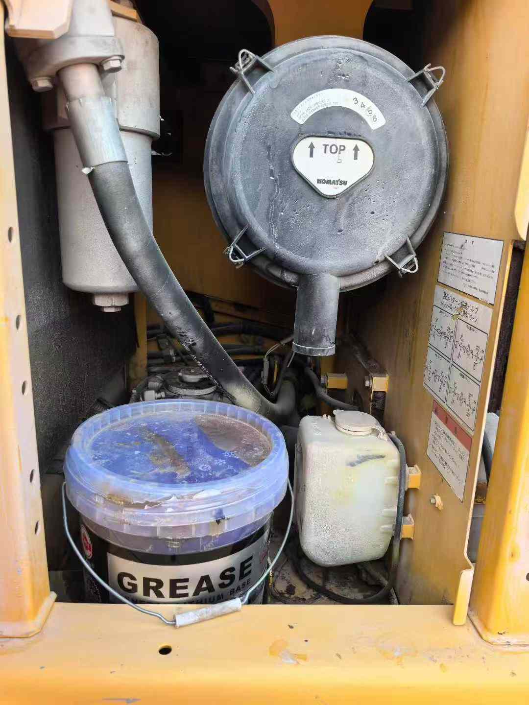 Used Komatsu PC200-8 Excavator 2016 Model / 9