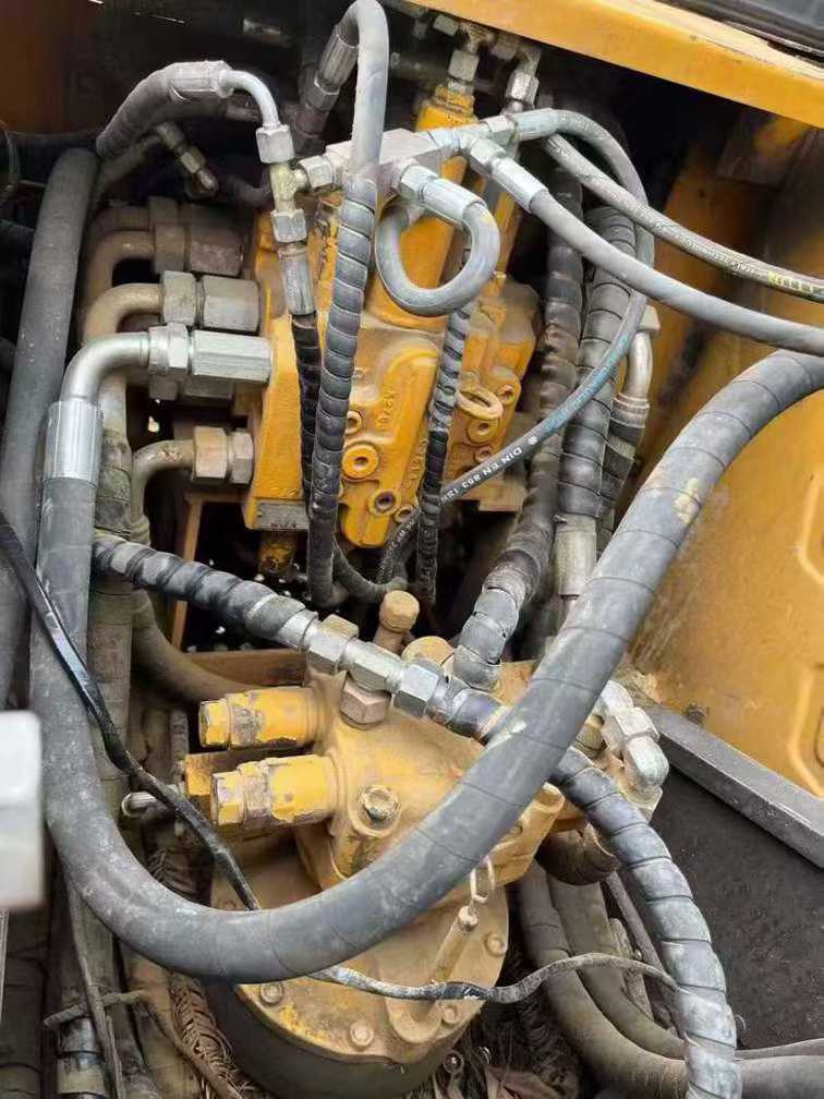 Used Sany SY115C Excavator 2015 Model / 5