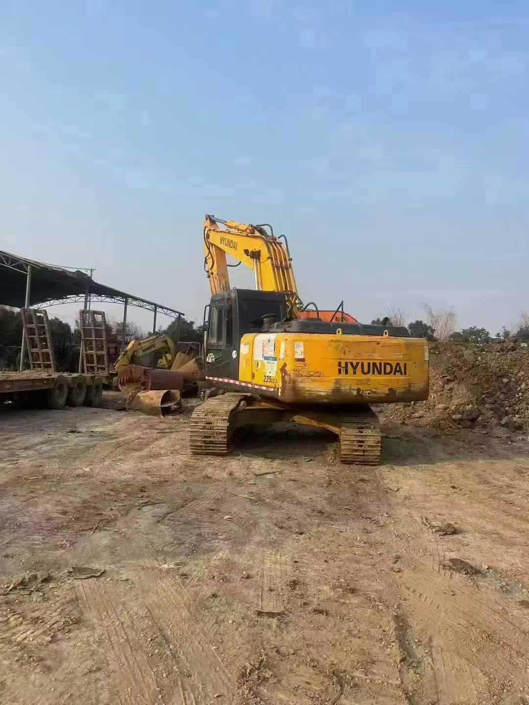 Used Hyundai R225-7 Excavator 2012 Model / 2