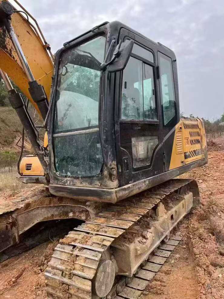 Used Sany SY115C Excavator 2015 Model / 2