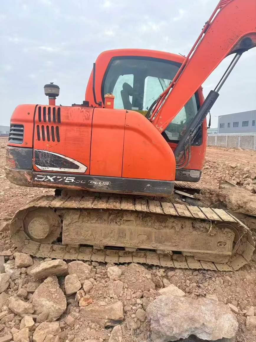 Used 斗山 DX75 Excavator 2019 Model