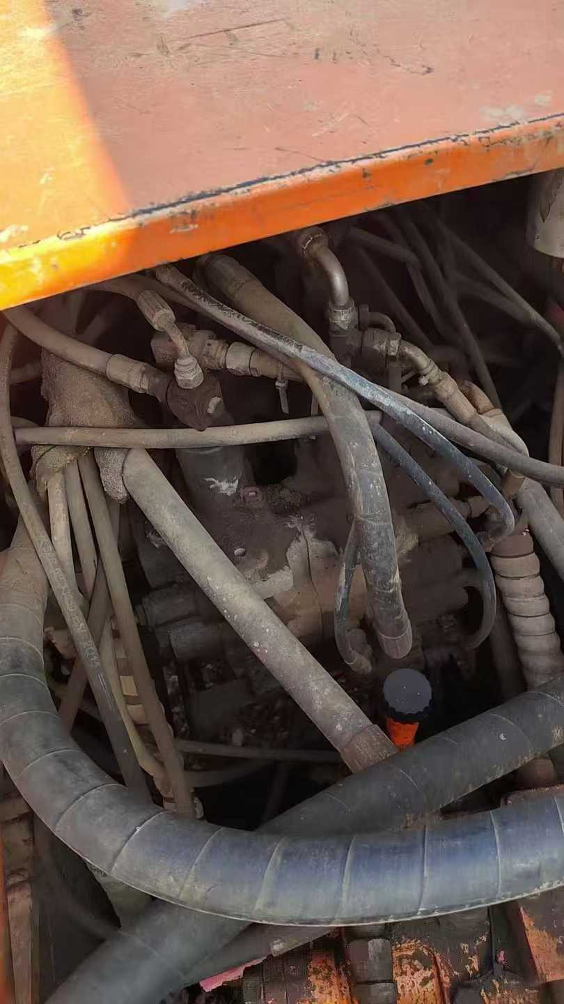 Used Doosan DH220-7 Excavator 2016 Model / 8