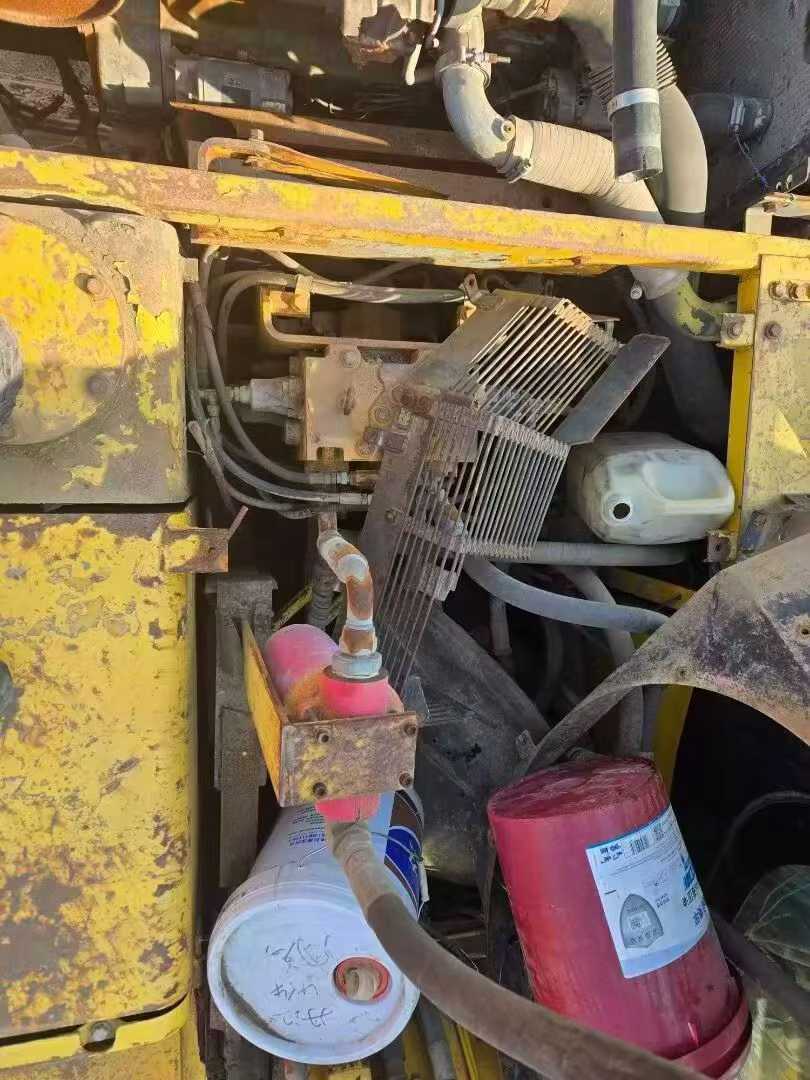 Used Komatsu PC220-8 Excavator 2016 Model / 7