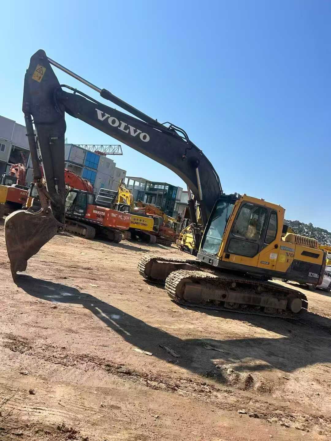 Used Volvo EC210B Excavator 2016 Model / 2