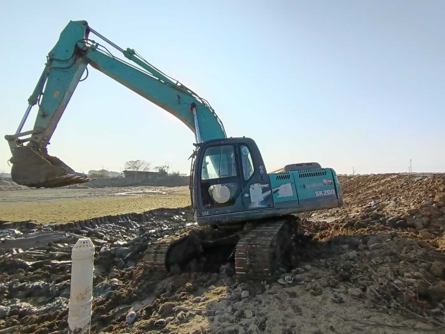 Used 神钢 SK200 Excavator 2016 Model