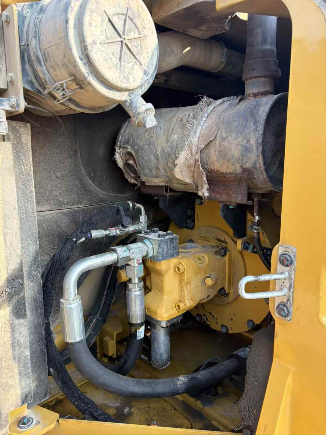 Used Caterpillar 307V2 Excavator 2018 Model / 8