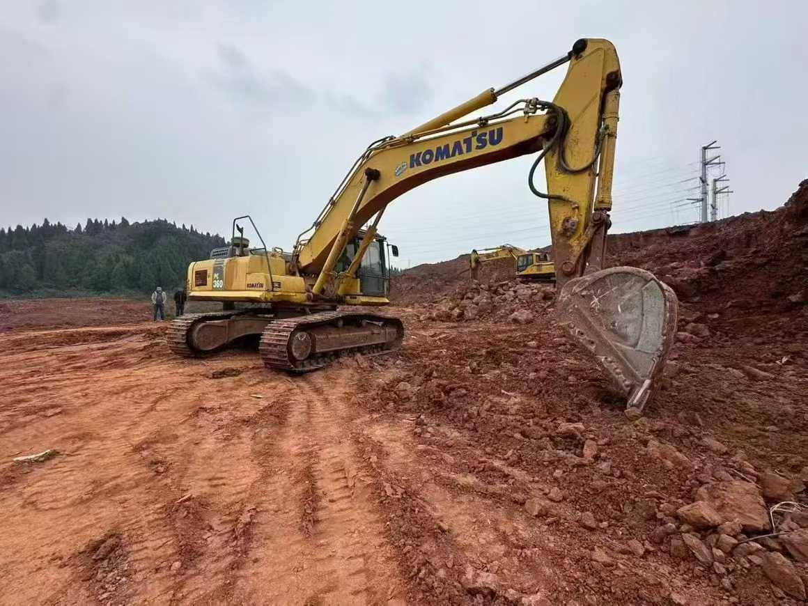 Used Komatsu PC60 Excavator 2018 Model / 4