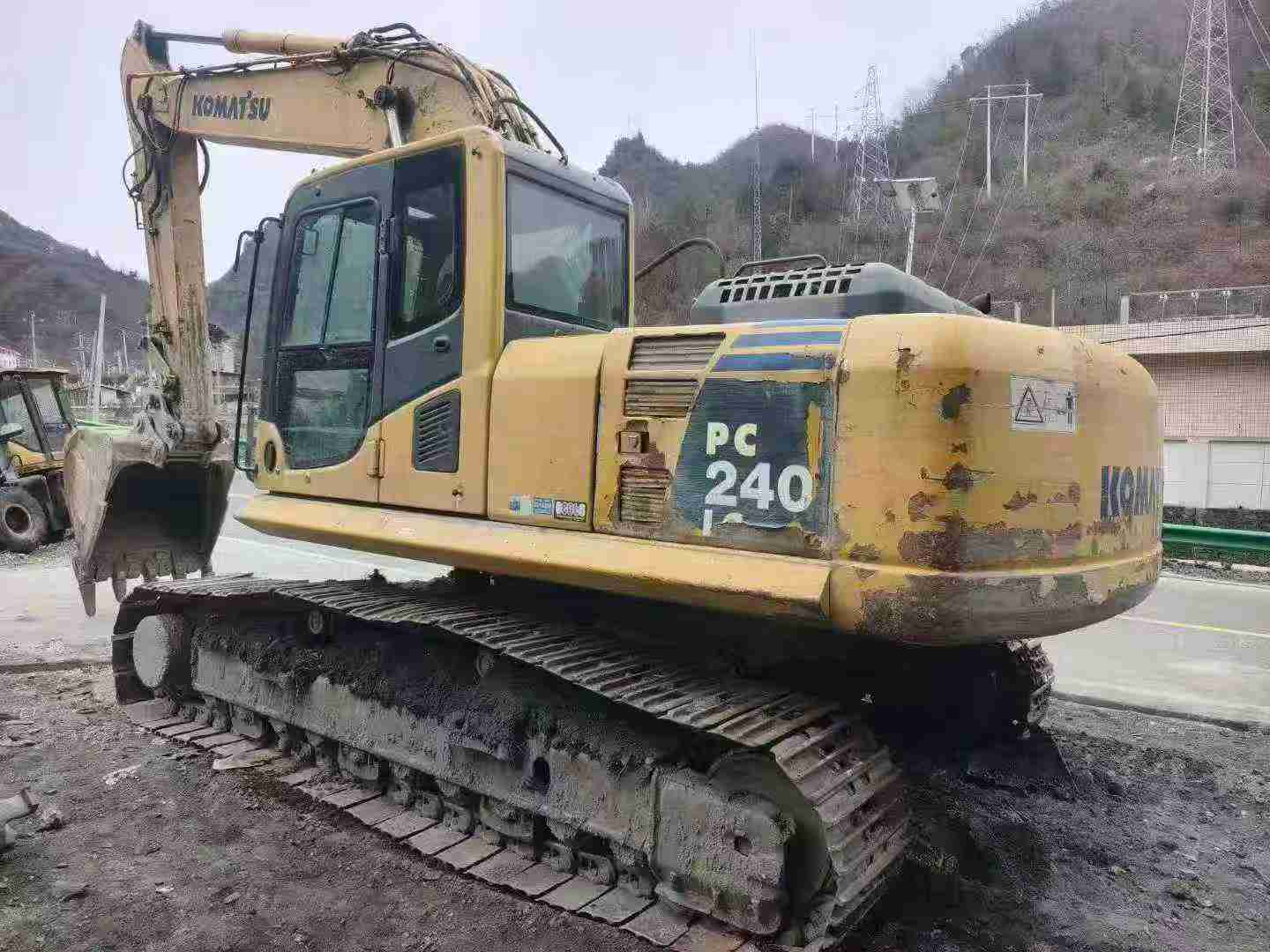 Used 小松 PC240-11M0 Excavator 2010 Model