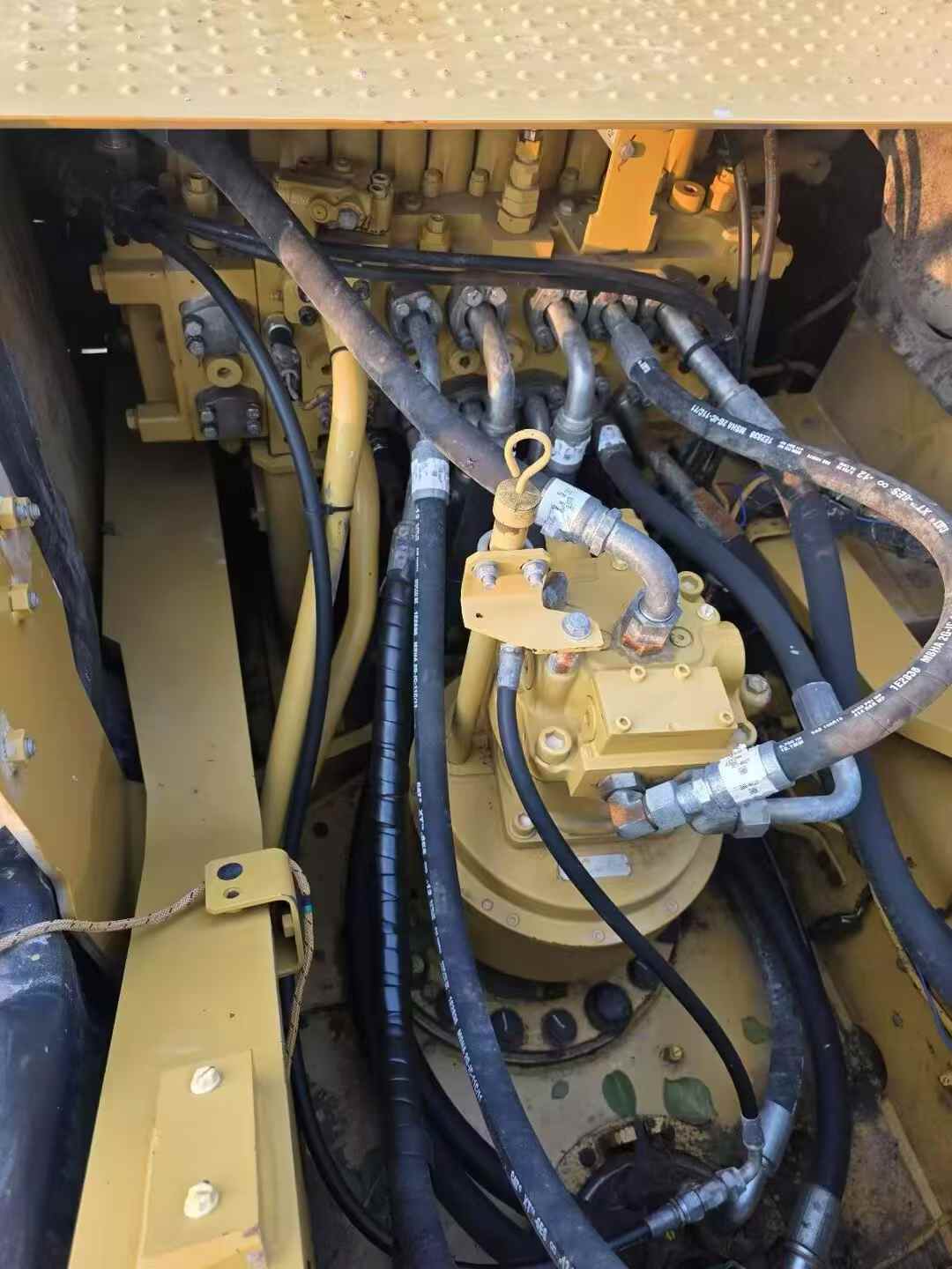 Used Caterpillar 330L Excavator 2021 Model / 6