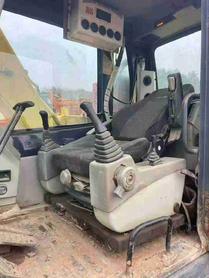 Buy Hyundai R805LC Used Excavator / 8 Used Hyundai R805LC Excavator 2015 Model / 8
