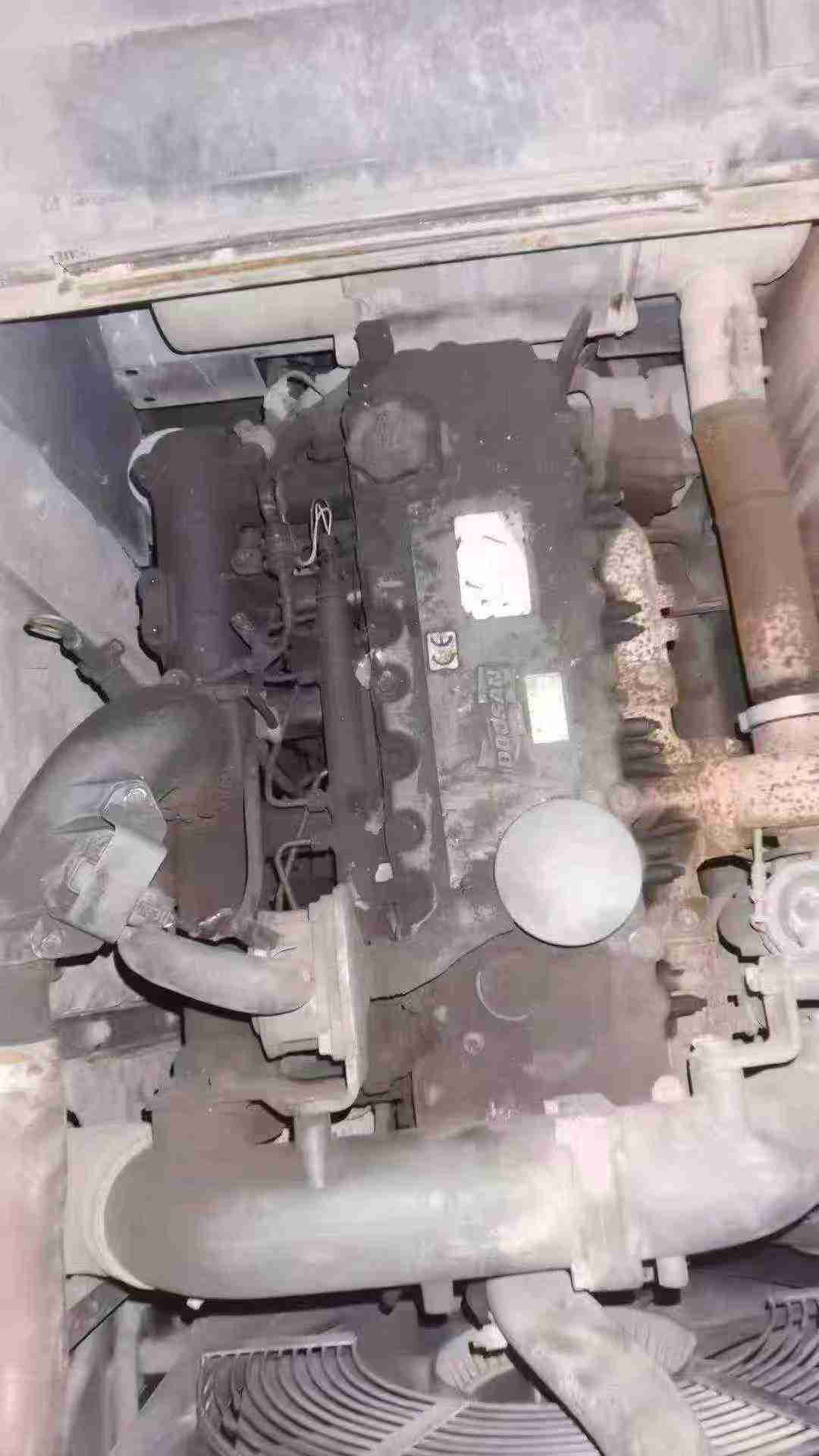 Used Doosan DX15 Excavator 2017 Model / 6